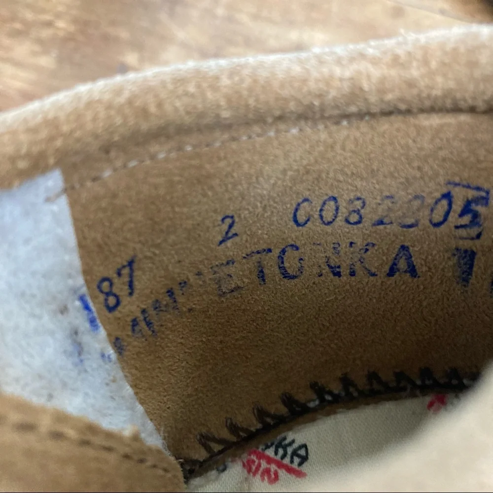 Minnetonka Moccasins size 2